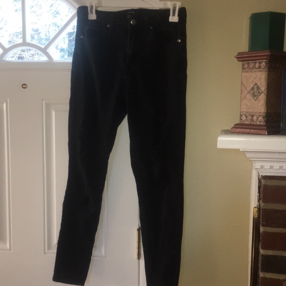 Black ripped jeans